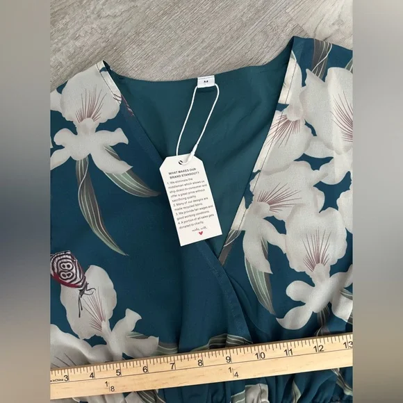 Butterfly Floral Dress Women’s Size Medium Cocktail Wedding Guest Summer NWT - Picture 10 of 10